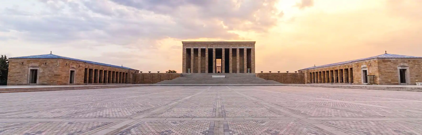 Anıtkabir, Ankara — kaynak sitenin ana sayfa fotoğrafı